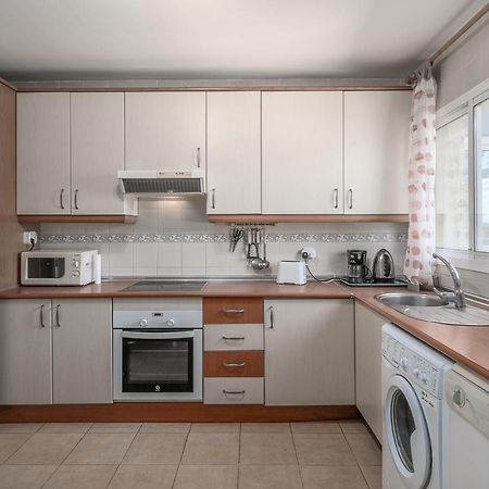 Fantastic Beachfront Apartment Estepona Ngoại thất bức ảnh