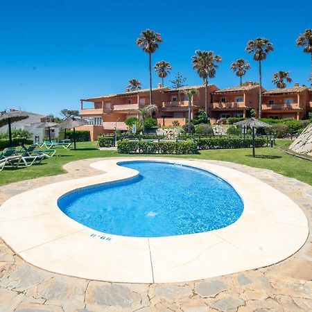 Fantastic Beachfront Apartment Estepona Ngoại thất bức ảnh
