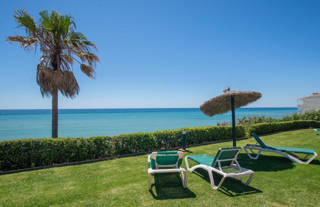 Fantastic Beachfront Apartment Estepona Ngoại thất bức ảnh